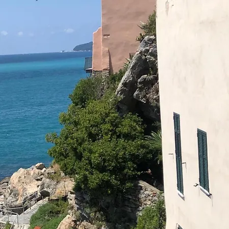 Il Paradiso Ritrovato Nel Golfo Dei Poeti * 特拉罗