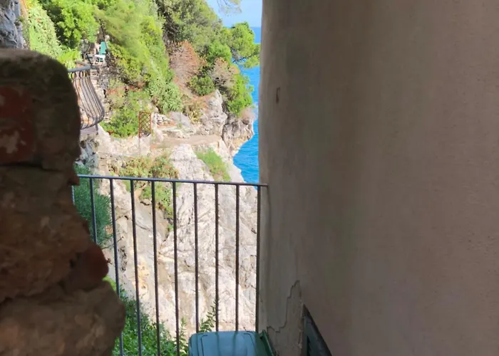 Il Paradiso Ritrovato Nel Golfo Dei Poeti *