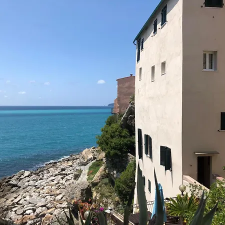 Il Paradiso Ritrovato Nel Golfo Dei Poeti * Tellaro