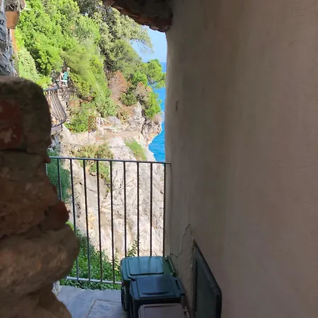 Il Paradiso Ritrovato Nel Golfo Dei Poeti *