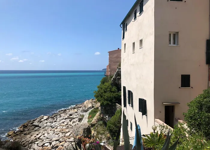 Il Paradiso Ritrovato Nel Golfo Dei Poeti * Tellaro